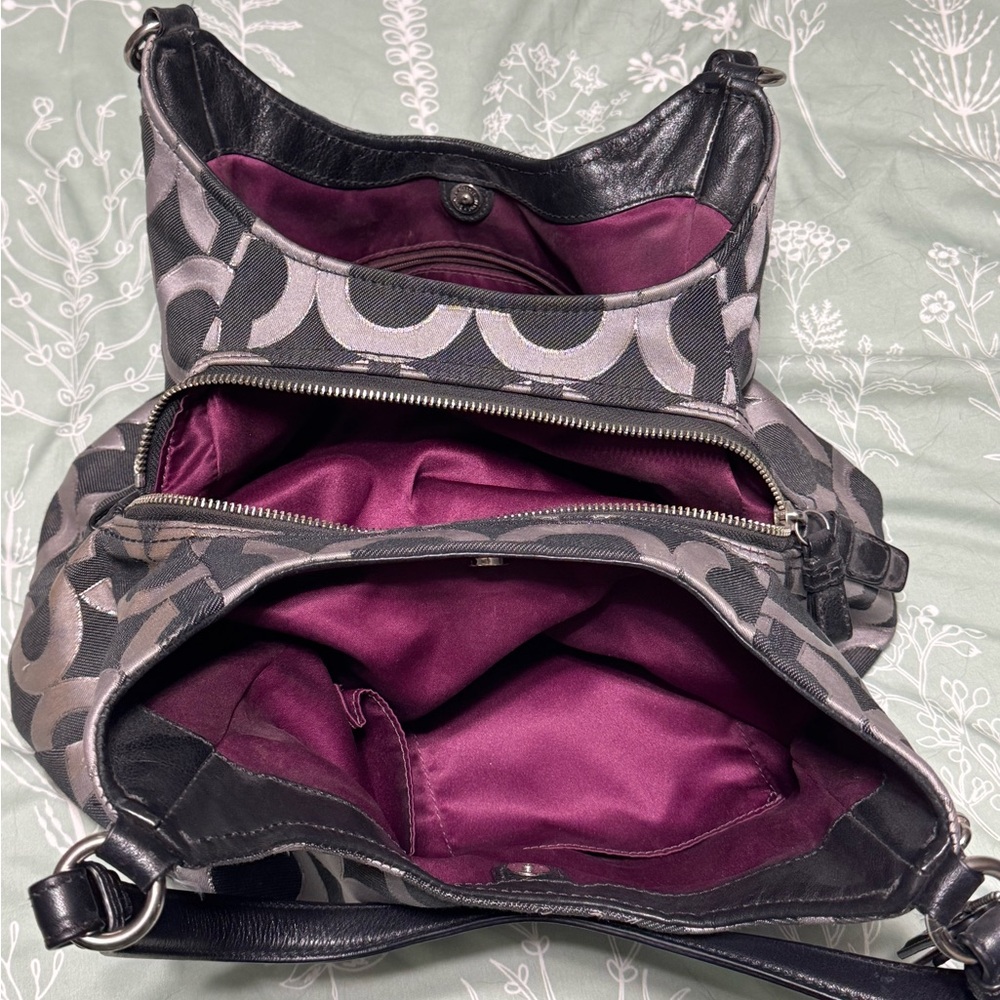 Coach Black and Gray Patterned Shoulder Bag - Picture 6 of 7
